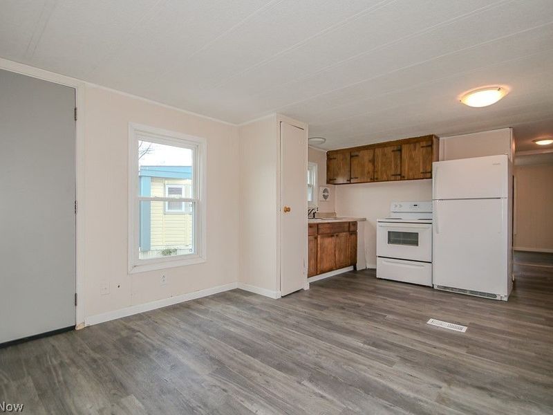 9151 Mentor Avenue, Unit C1, Mentor, OH 44060 Photo 5