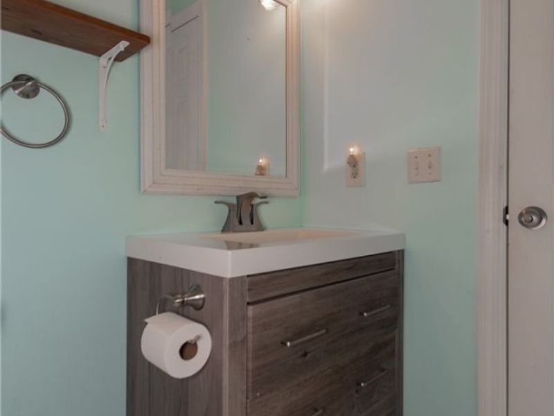 842 Doris Circle, Painesville, OH 44077 Photo 18