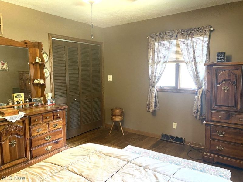 90900 Plum Run Road, Bowerston, OH 44695 Photo 15