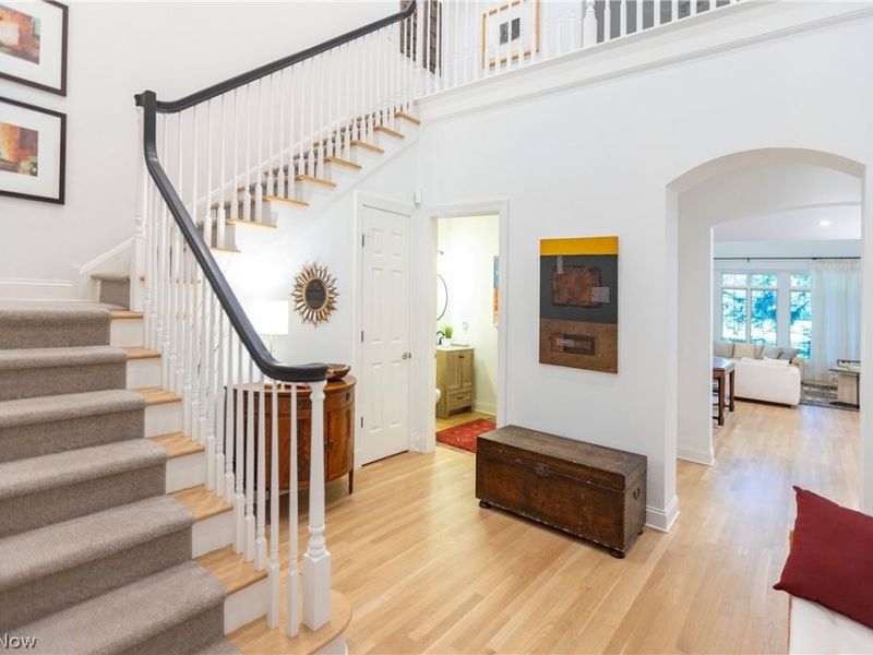 2499 Fairmount Boulevard, Unit 9, Cleveland Heights, OH 44106 Photo 3