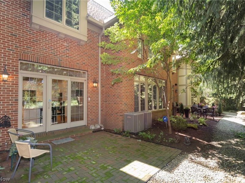 2499 Fairmount Boulevard, Unit 9, Cleveland Heights, OH 44106 Photo 39