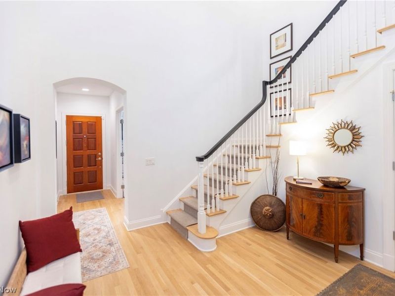 2499 Fairmount Boulevard, Unit 9, Cleveland Heights, OH 44106 Photo 4