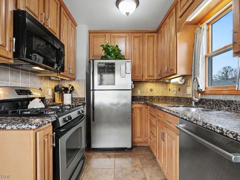 2824 Fairview Place, Cuyahoga Falls, OH 44221 Photo 27