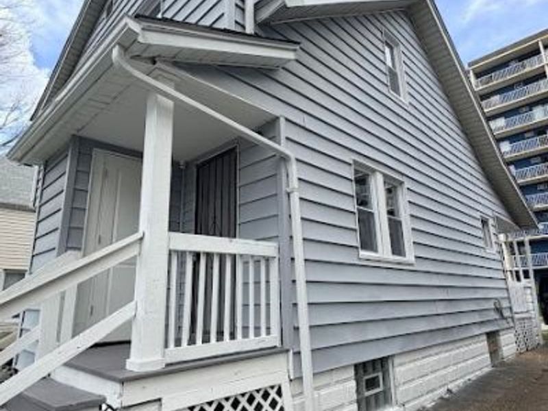 3478 E 98th Street , Cleveland, OH 44104 Photo 2