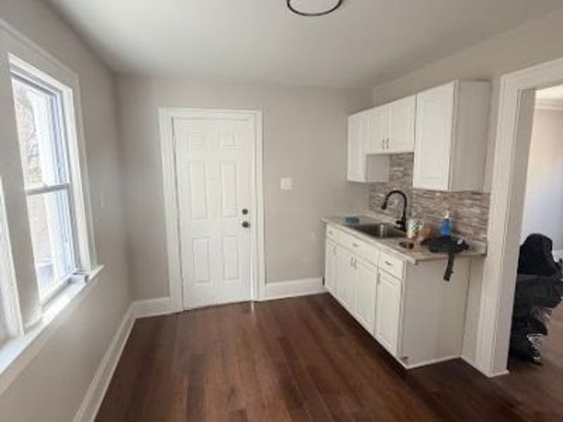 3478 E 98th Street , Cleveland, OH 44104 Photo 5