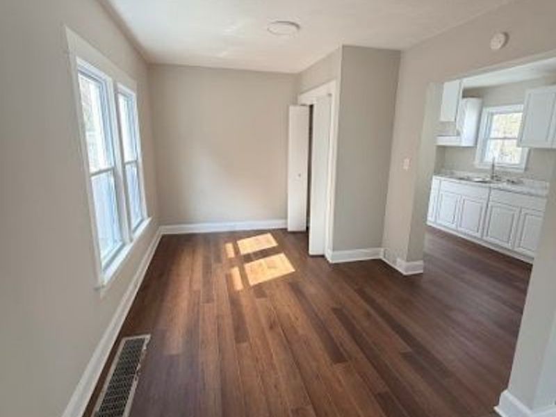 1474 E 175th Street , Cleveland, OH 44110 Photo 12