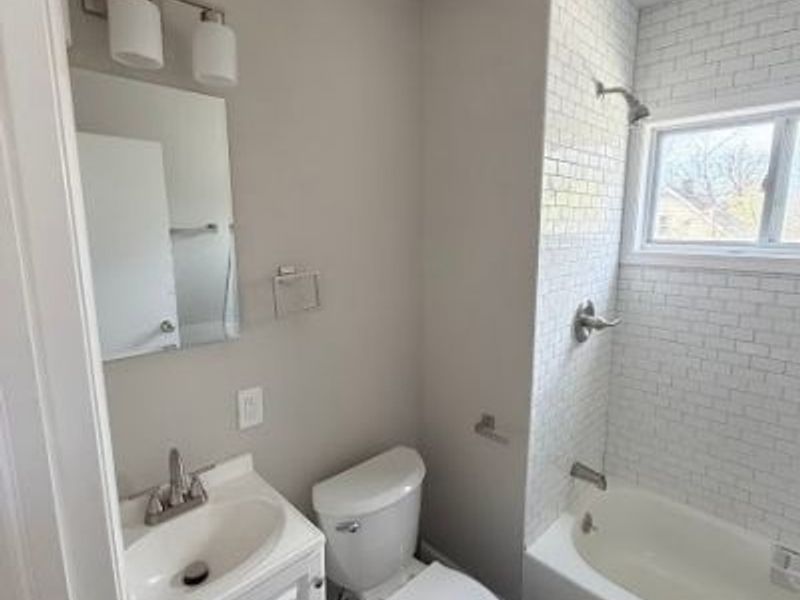 1474 E 175th Street , Cleveland, OH 44110 Photo 22