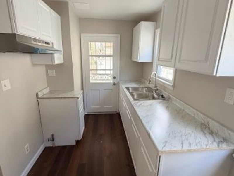 1474 E 175th Street , Cleveland, OH 44110 Photo 7