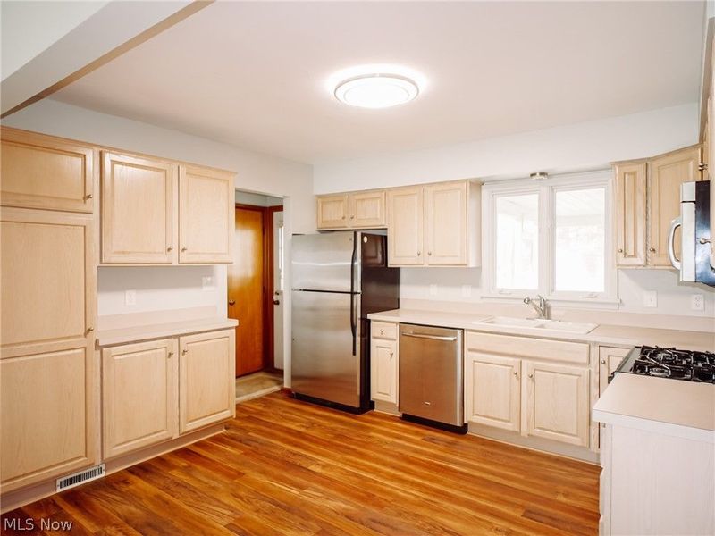 6960 Lockwood Boulevard, Boardman, OH 44512 Photo 3