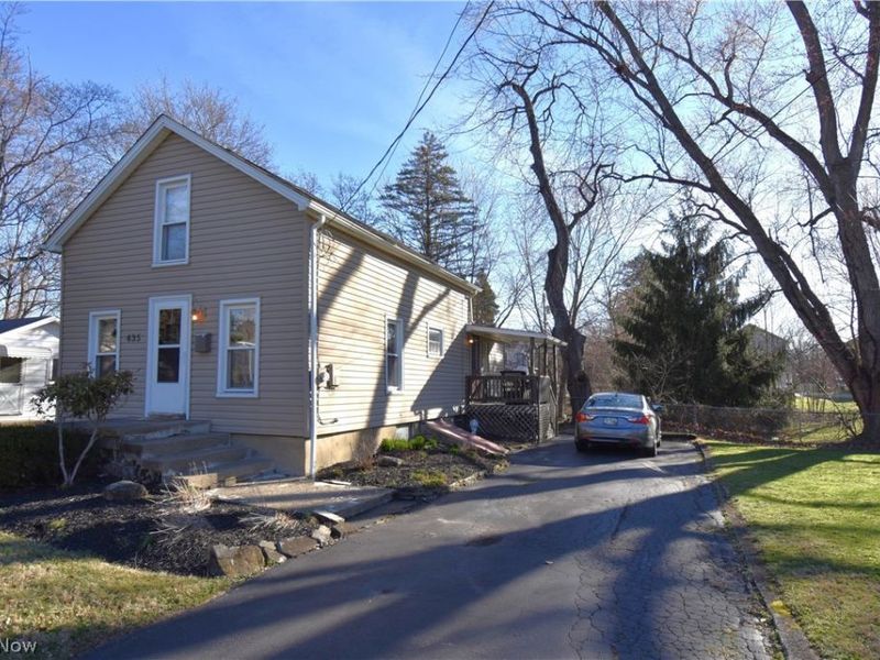 435 Simler Street, Hubbard, OH 44425 Photo 1