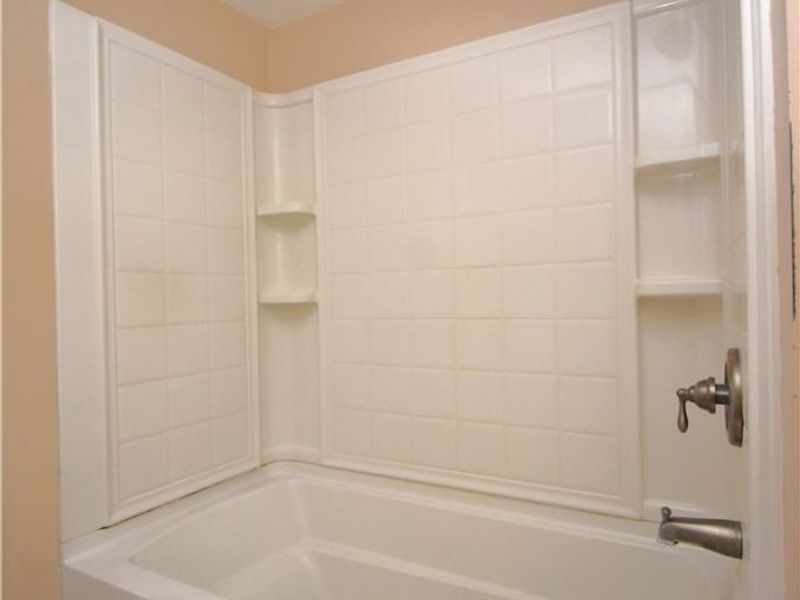 435 Simler Street, Hubbard, OH 44425 Photo 18