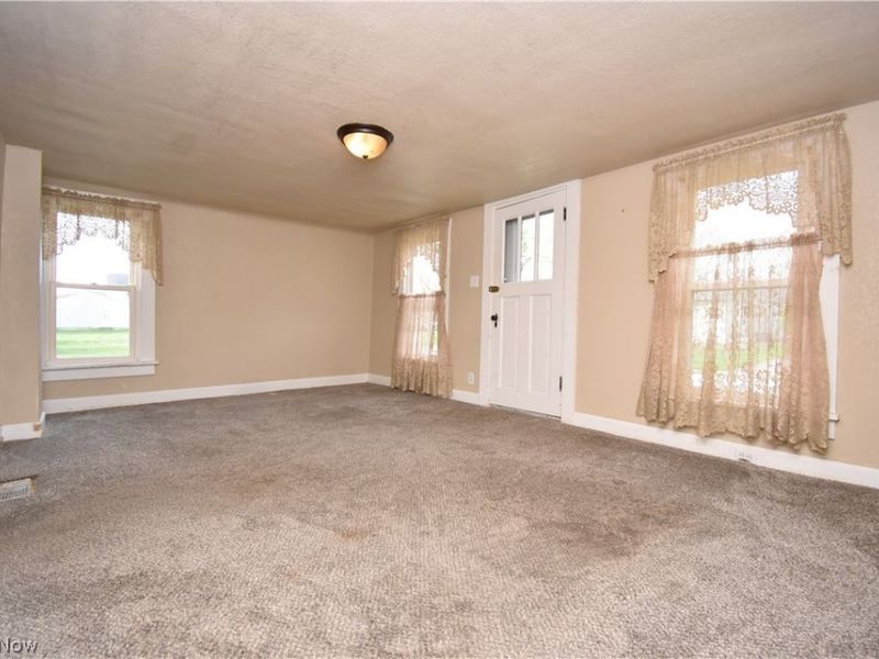 435 Simler Street, Hubbard, OH 44425 Photo 6