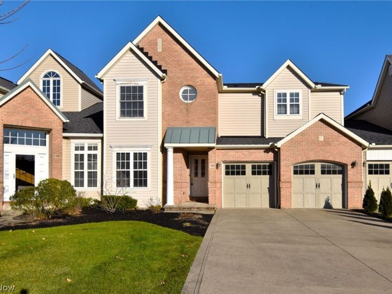 355 Hollyhock Court, Mayfield Heights, OH 44124 Photo 1