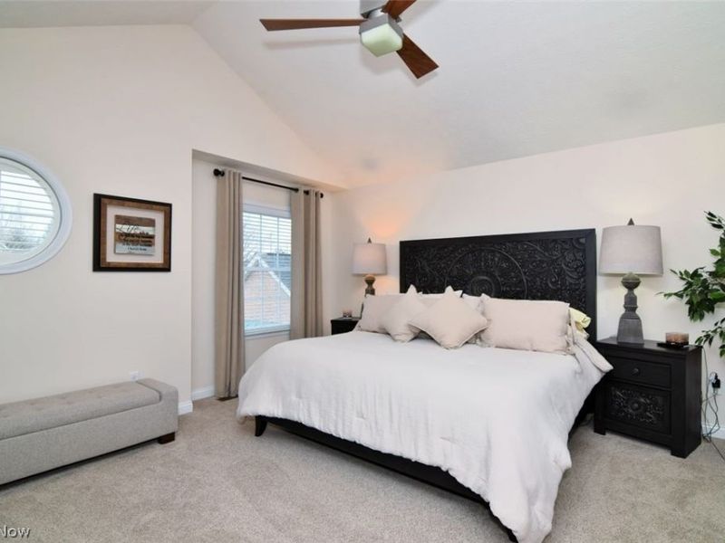 355 Hollyhock Court, Mayfield Heights, OH 44124 Photo 14