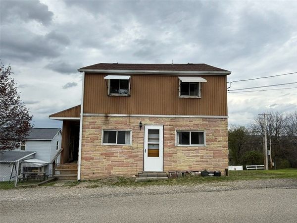 1816 New York Ave , Mckeesport, PA 15133