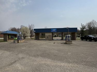 32 E 3094 Highway, East Bernstadt, KY 40729