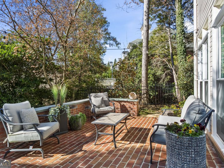 Property Image 43