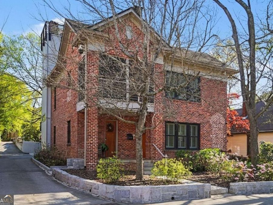 Property Image 4