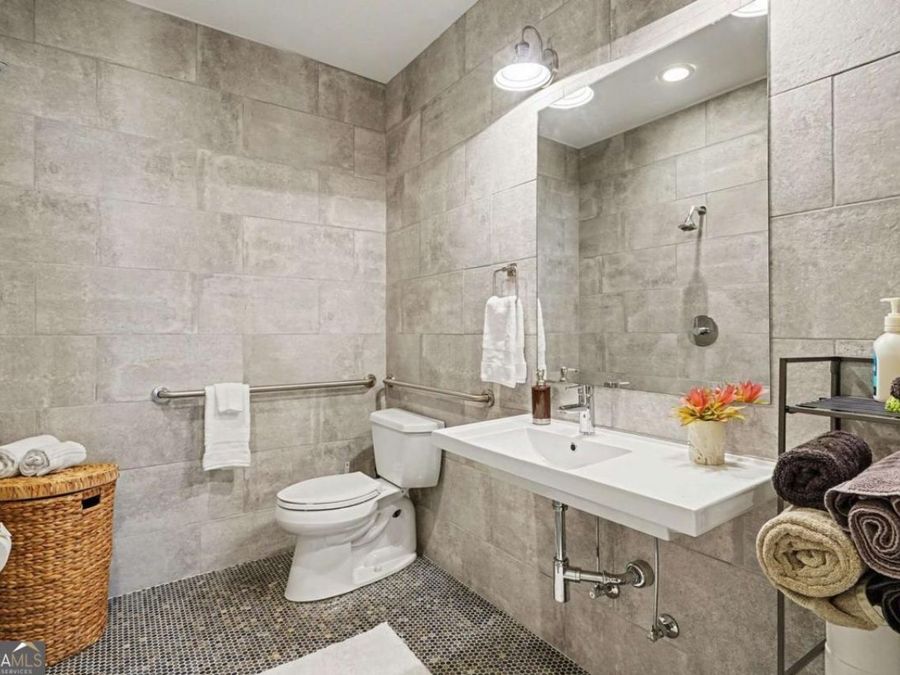Property Image 40