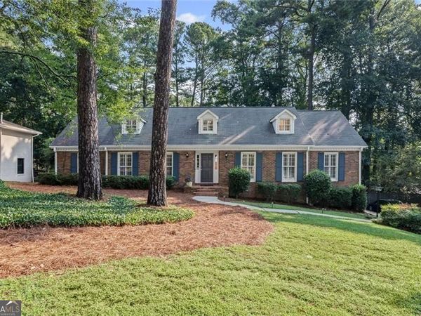 5513 North Peachtree Road, Dunwoody, GA 30338