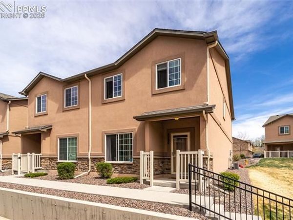 4790 Kerry Lynn View, Colorado Springs, CO 80922