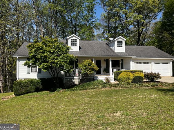 442 Creek View Court, Mcdonough, GA 30252