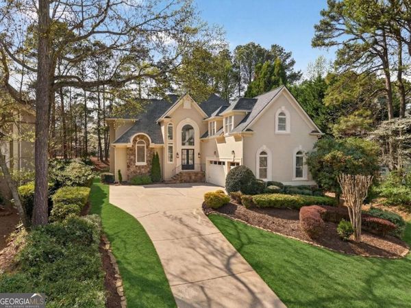 3224 Chipping Wood Court, Milton, GA 30004