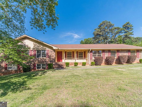 5565 Five Forks Trickum Road, Stone Mountain, GA 30087