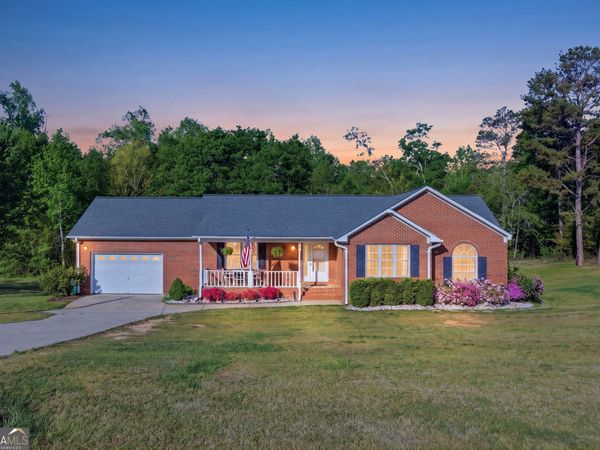 260 Brookhaven Circle, Toccoa, GA 30577