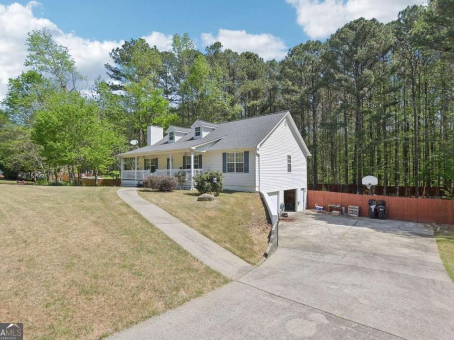 Property Image 4