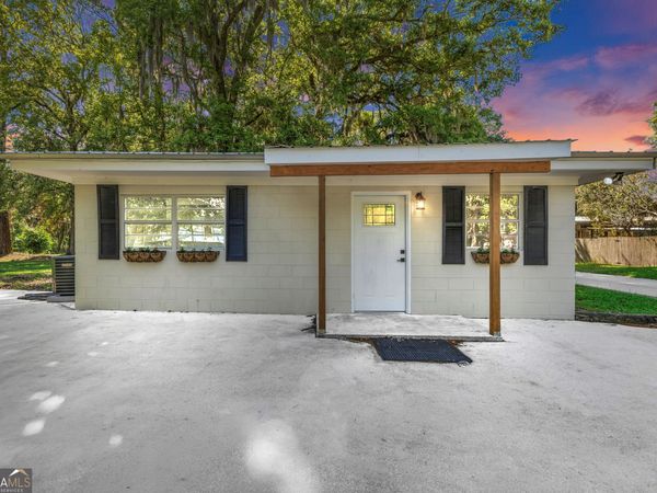 41 Sutton Court, Woodbine, GA 31569