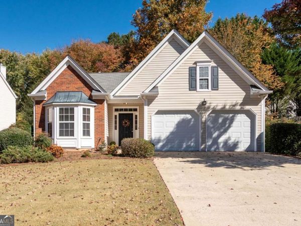 116 Weatherstone Drive, Woodstock, GA 30188