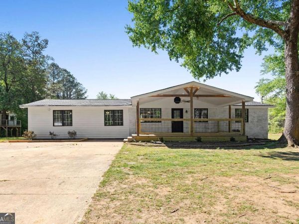 2486 Pleasant Grove Road, Yatesville, GA 31097