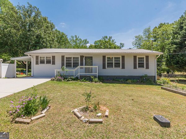 64 Camellia Drive, Newnan, GA 30263