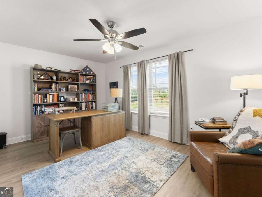 Property Image 37