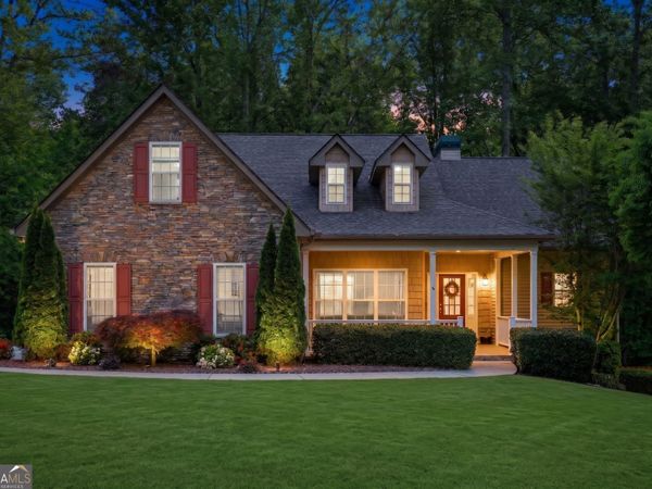 5402 Monarch Drive, Gainesville, GA 30506