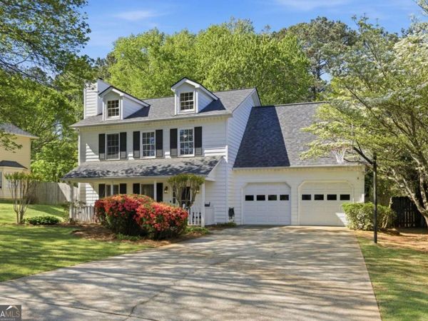 748 Flowers Crossing, Lawrenceville, GA 30044