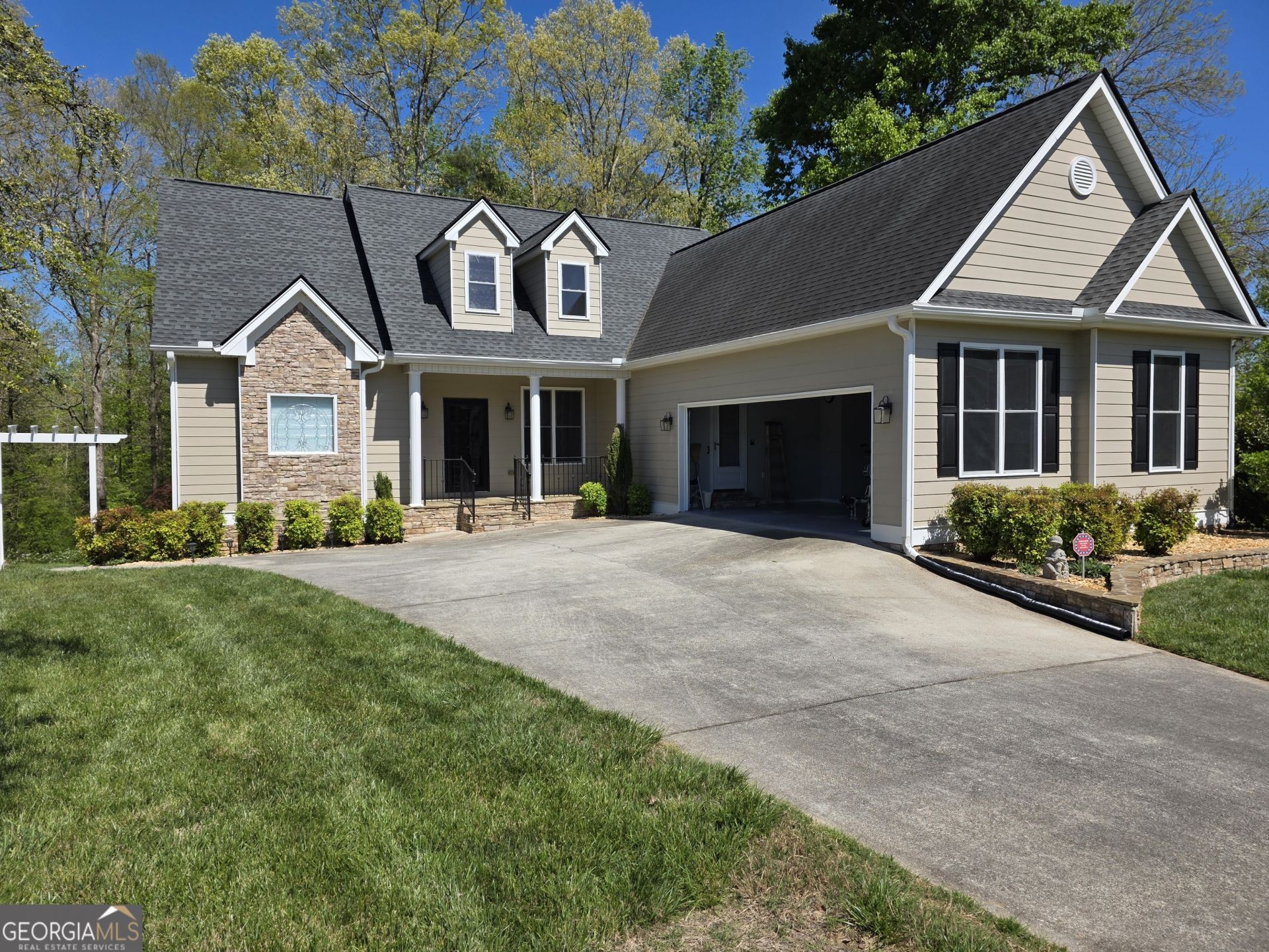 525 Pirklefield Drive, Covington, GA 30014 Main Photo