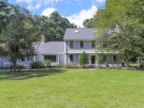 91 Bogastow Brook Rd, Sherborn, MA 01770