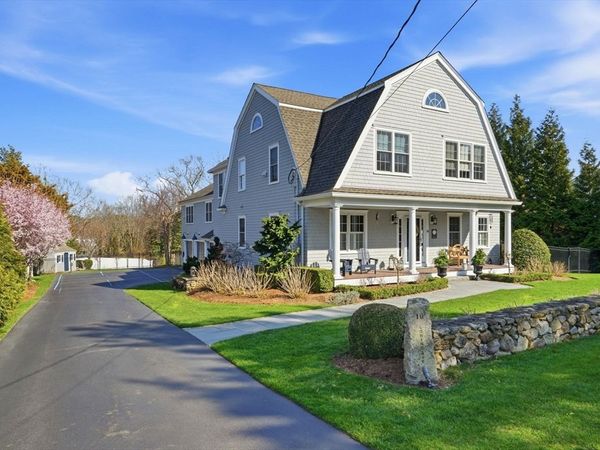 10 Loring Ave, Kingston, MA 02364