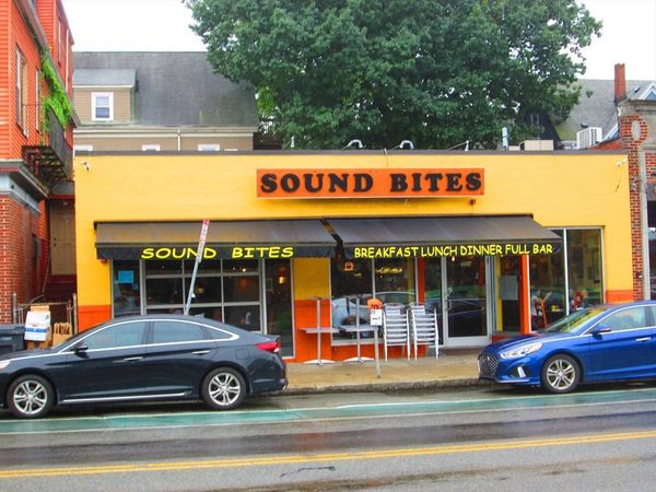 704 Broadway, Somerville, MA 02144