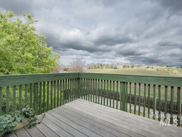 306 Gambels Lane, Moscow, ID 83843
