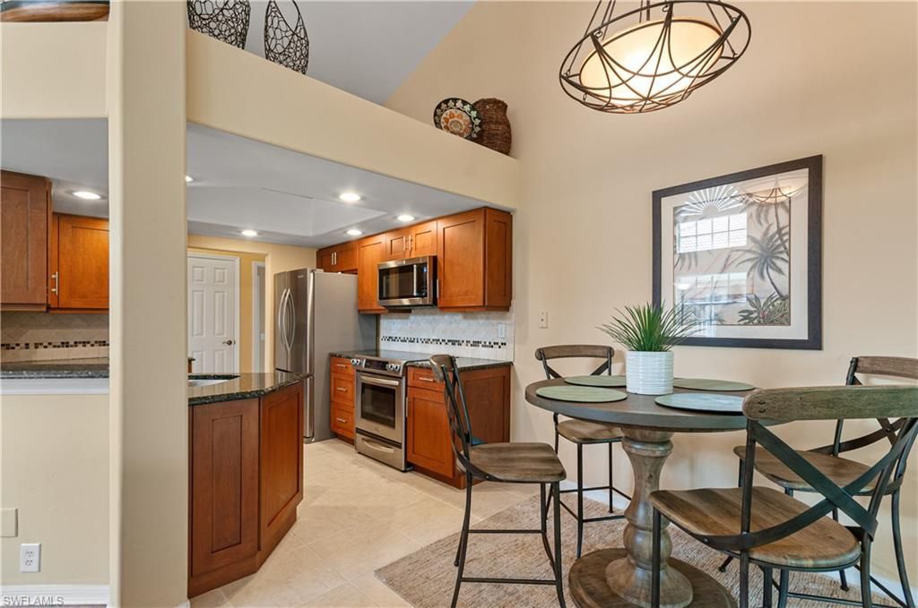 13255 Sherburne Cir, Unit 2104, Bonita Springs, FL 34135 Photo