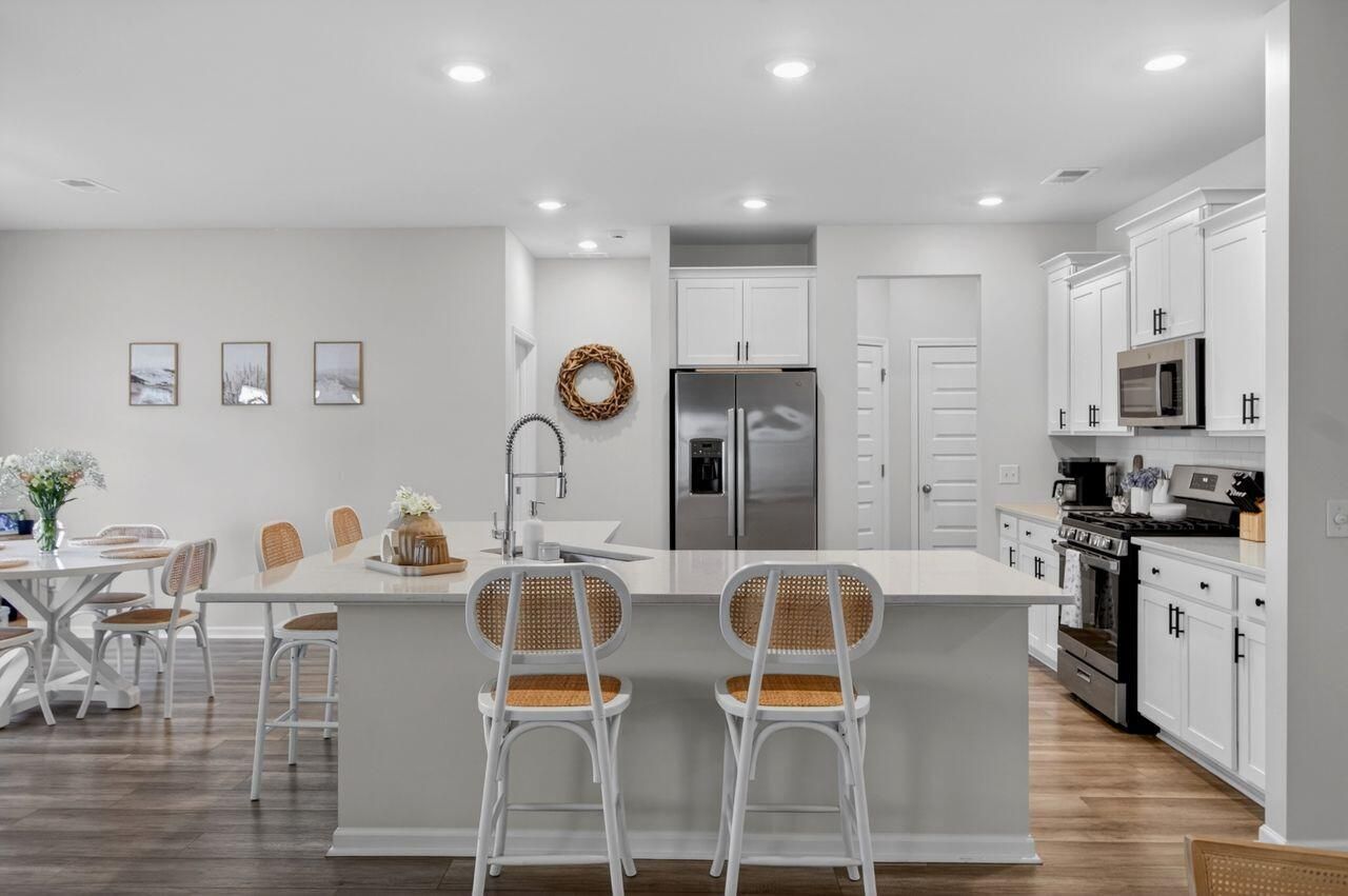 967 Arrowwood Way Photo 16