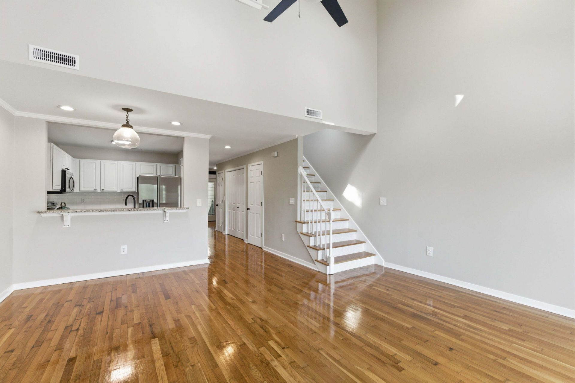 144 River Breeze Drive Photo 10