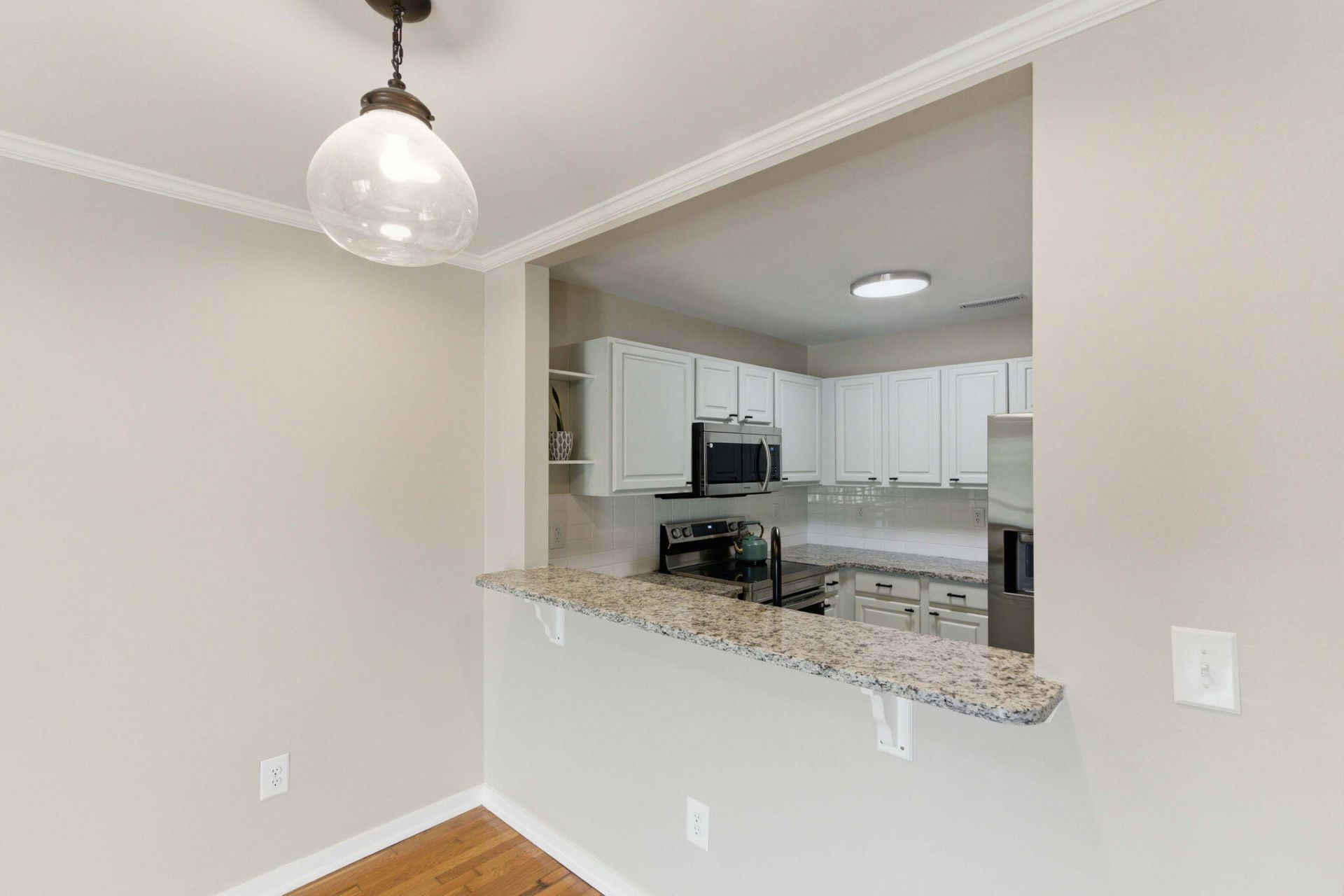 144 River Breeze Drive Photo 11