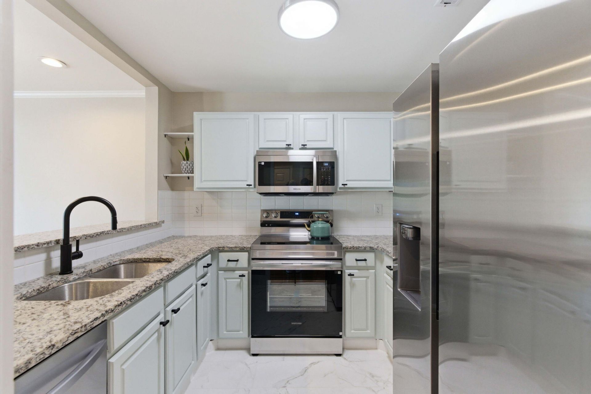 144 River Breeze Drive Photo 12