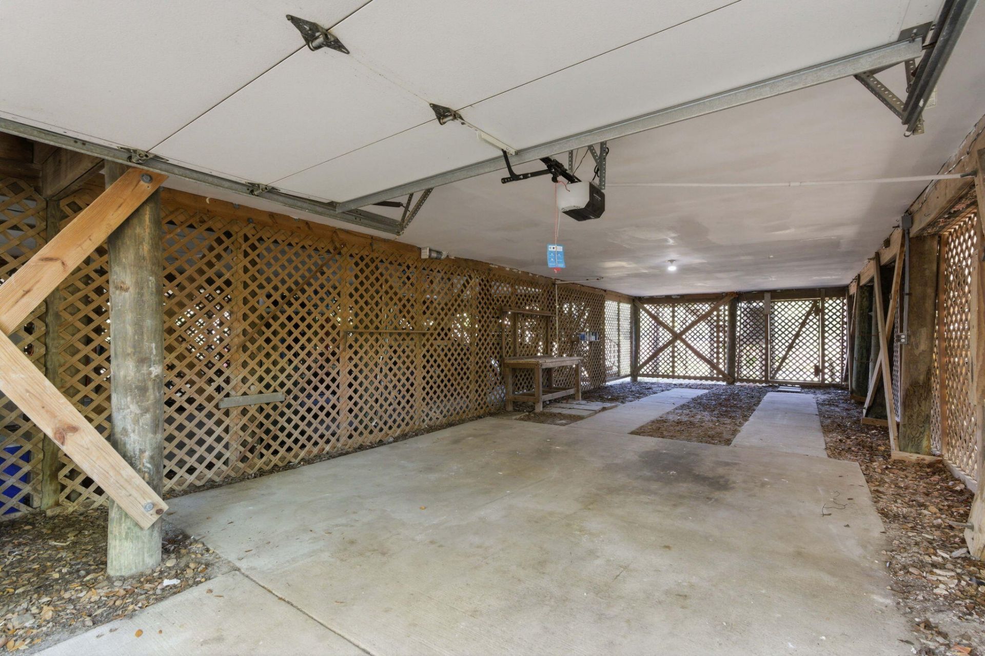 144 River Breeze Drive Photo 26