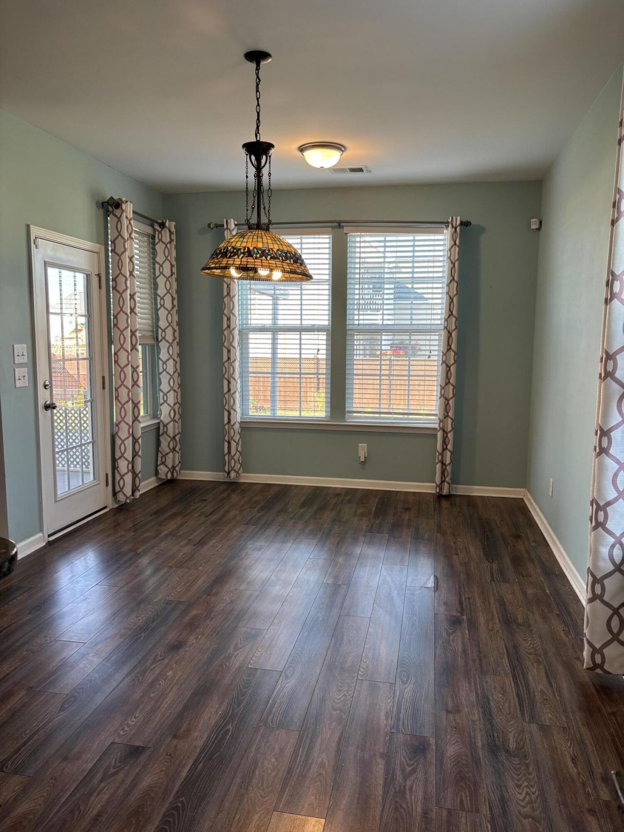 264 Spectrum Road Photo 10