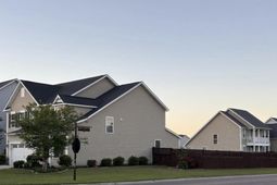 264 Spectrum Road photo 4